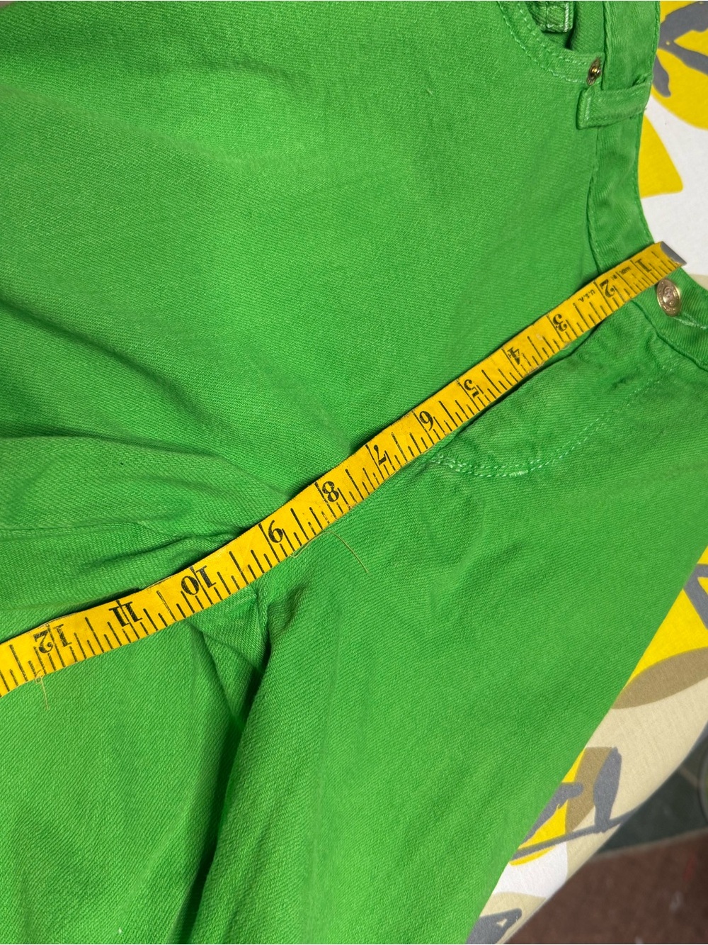 Michael Kors Bright Green Skinny Jeans - Picture 5 of 6